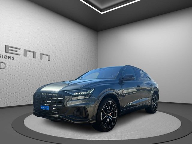 AUDI Q8 55 TFSI Black Edition quattro tiptronic